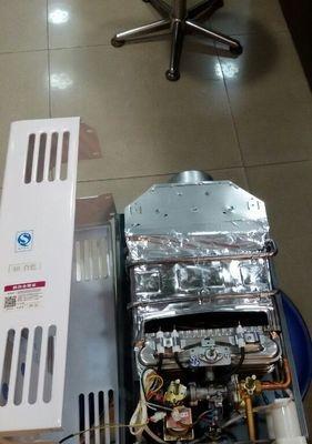 老板热水器E2故障解析（分析老板热水器E2故障的原因和解决方法）