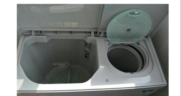 洗衣机不能排水的原因及解决方法（轻松解决洗衣机不能排水的常见问题）