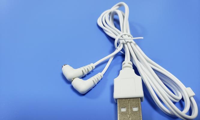 最小孔充电器的瓦数是多少？选择充电器瓦数的依据是什么？