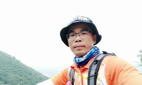 山马电瓶充电器连接方法是什么？